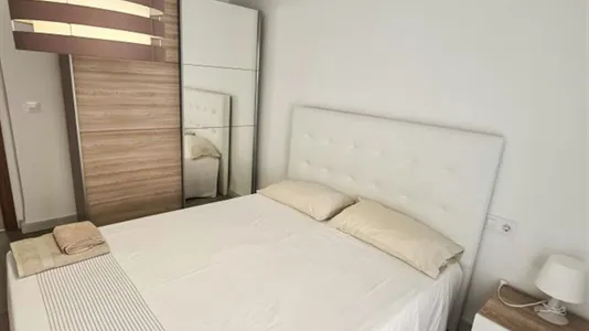 Rooms in el Camí de Vera - photo 10