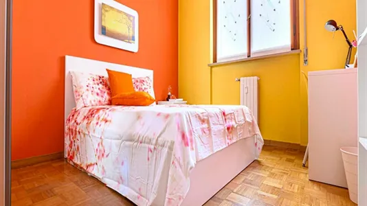 Rooms in Sesto San Giovanni - photo 1