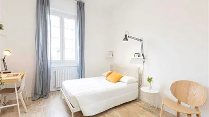 Room for rent in Milano Zona 5 - Vigentino, Chiaravalle, Gratosoglio, Milan