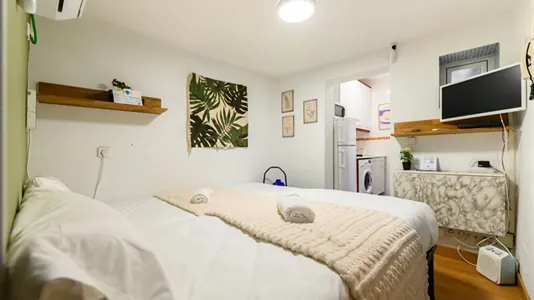 Apartments in Madrid Centro - photo 4