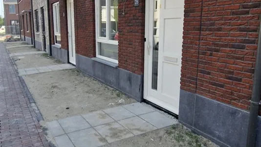 Rooms in Nissewaard - photo 2