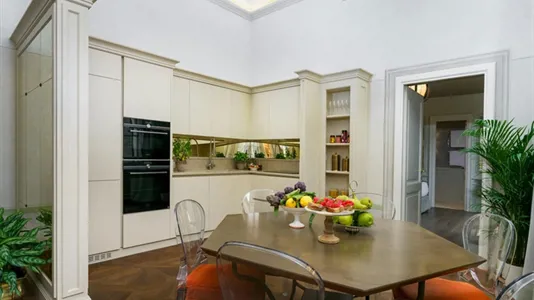 Apartments in Florence - photo 2