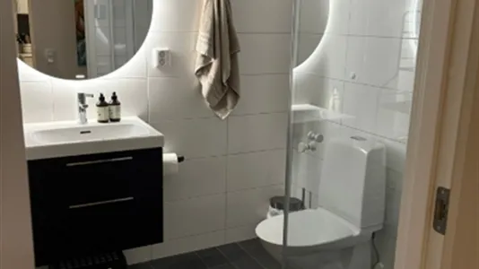 Houses in Upplands Väsby - photo 4