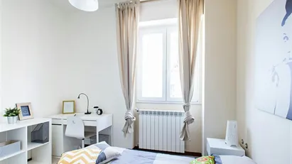 Room for rent in Madrid Fuencarral-El Pardo, Madrid