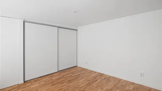 Apartments in Huddinge - photo 3