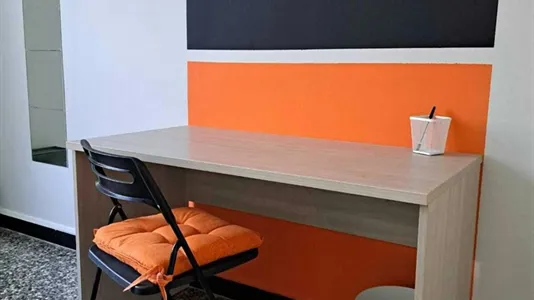 Rooms in Genoa - photo 3
