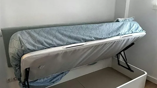 Rooms in Madrid Fuencarral-El Pardo - photo 2
