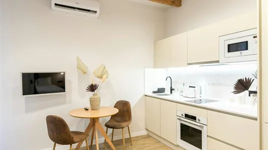 Apartments in Barcelona Gràcia - photo 6