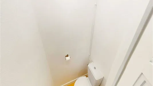 Rooms in Lyon - photo 9