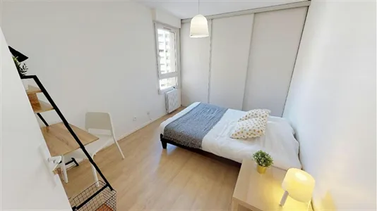 Rooms in Lyon - photo 1