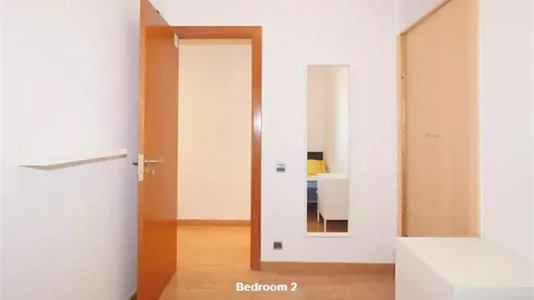 Rooms in Barcelona Eixample - photo 2