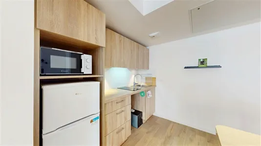 Rooms in Nanterre - photo 4