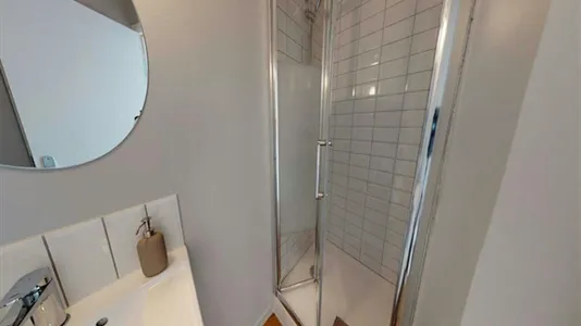 Rooms in Paris 19ème arrondissement - photo 5