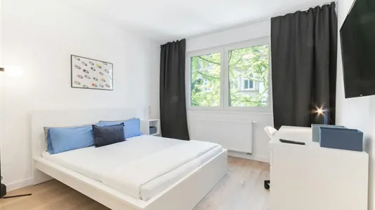 Rooms in Essen - photo 2