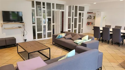 Rooms in Brussels Sint-Gillis - photo 9