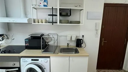 Rooms in Mislata - photo 8