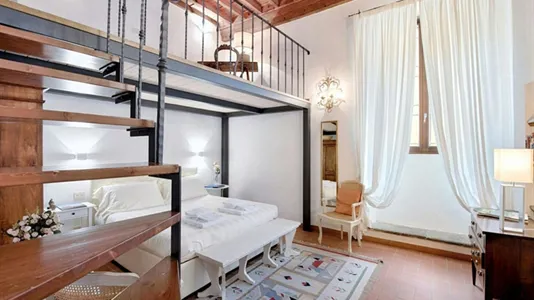 Apartments in Florence - photo 3