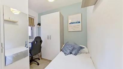 Room for rent in Zaragoza, Aragón