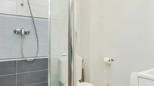 Rooms in Brussels Schaarbeek - photo 5