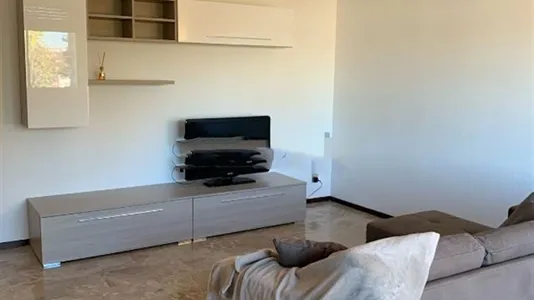 Rooms in Milano Zona 2 - Stazione Centrale, Gorla, Turro, Greco, Crescenzago - photo 4