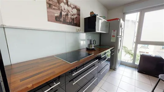 Rooms in Lyon - photo 9