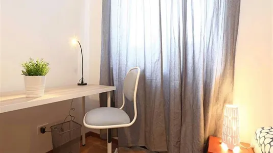 Rooms in Roma Municipio II – Parioli/Nomentano - photo 2