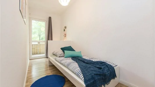 Rooms in Berlin Friedrichshain-Kreuzberg - photo 1