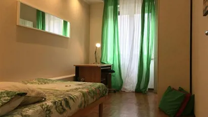 Room for rent in Milano Zona 8 - Fiera, Gallaratese, Quarto Oggiaro, Milan