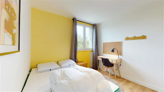 Rooms in Aix-en-Provence - photo 1