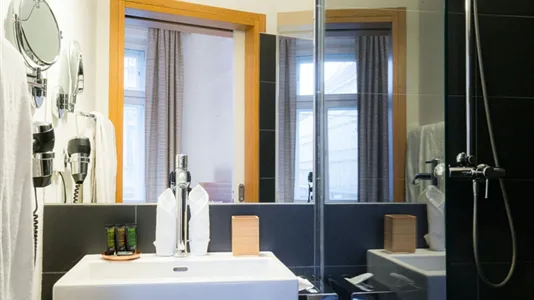 Apartments in Vienna Josefstadt - photo 4