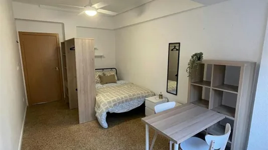 Rooms in Alaquàs - photo 6