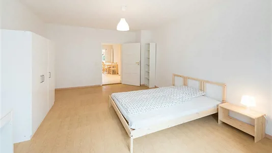 Rooms in Location is not specified - photo 1
