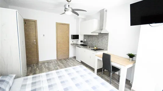 Rooms in Valencia Algirós - photo 7