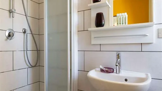 Rooms in Milano Zona 2 - Stazione Centrale, Gorla, Turro, Greco, Crescenzago - photo 5