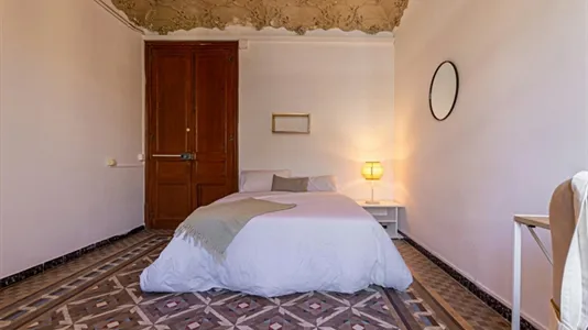 Rooms in Barcelona Eixample - photo 6