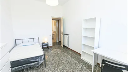 Room for rent in Genoa, Liguria