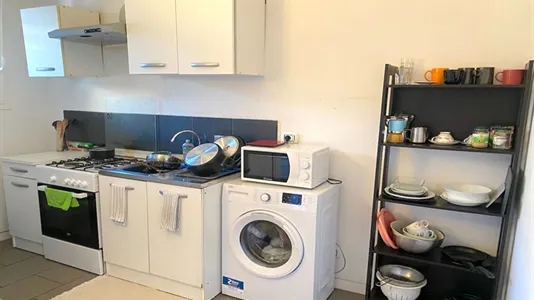 Rooms in Roma Municipio VI – Roma Delle Torri - photo 5