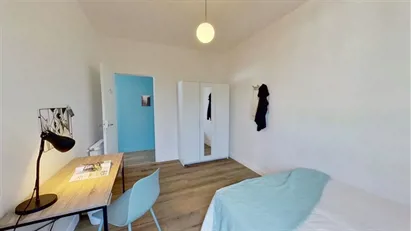 Room for rent in Nanterre, Île-de-France