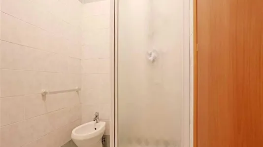 Rooms in Roma Municipio XIV – Monte Mario - photo 8