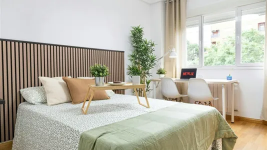 Rooms in Getafe - photo 1