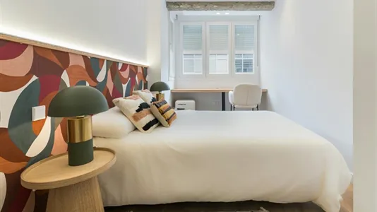 Rooms in Adaro - photo 2