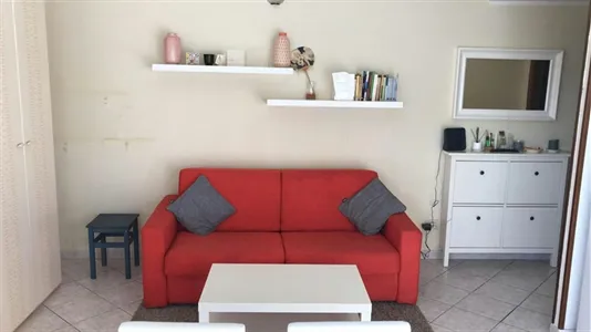Apartments in Roma Municipio VIII – Appia Antica - photo 3