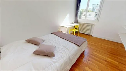 Room for rent in Grenoble, Auvergne-Rhône-Alpes