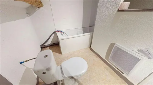 Rooms in Clermont-Ferrand - photo 4