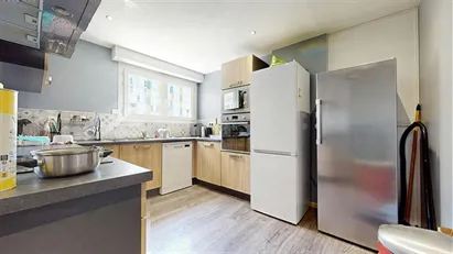 Room for rent in Grenoble, Auvergne-Rhône-Alpes