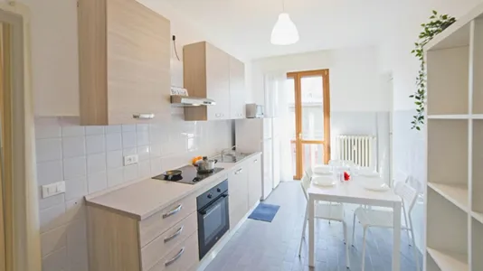 Rooms in Lecco - photo 7