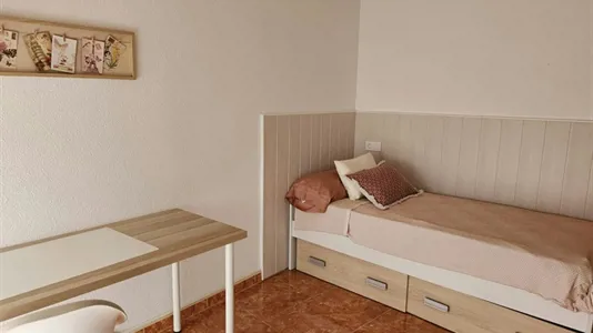 Rooms in Elche/Elx - photo 3