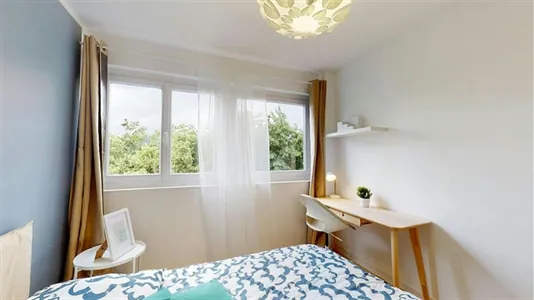 Apartments in Lyon - photo 3