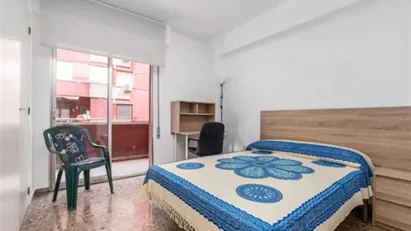 Room for rent in la Fontsanta, Comunidad Valenciana