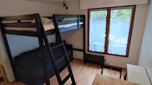 Apartments in Boulogne-Billancourt - photo 3